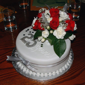 25th Wedding Anniversary Cake