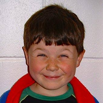 Dan - Amy's brother