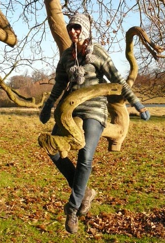 Kerry, hanging about in a tree!